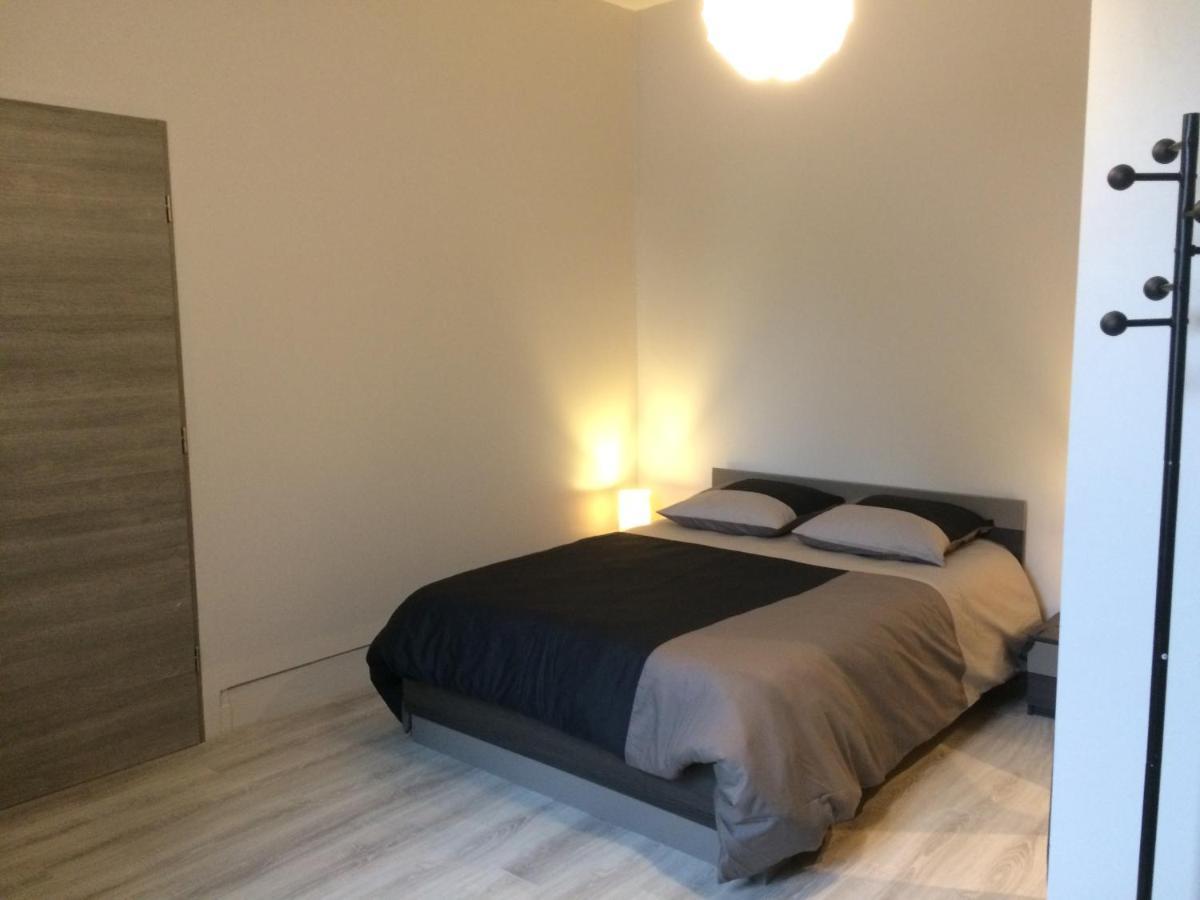 Studio Proche Gare Avec Kitchenette Et Wifi - Porte Rouge Thiviers Zewnętrze zdjęcie